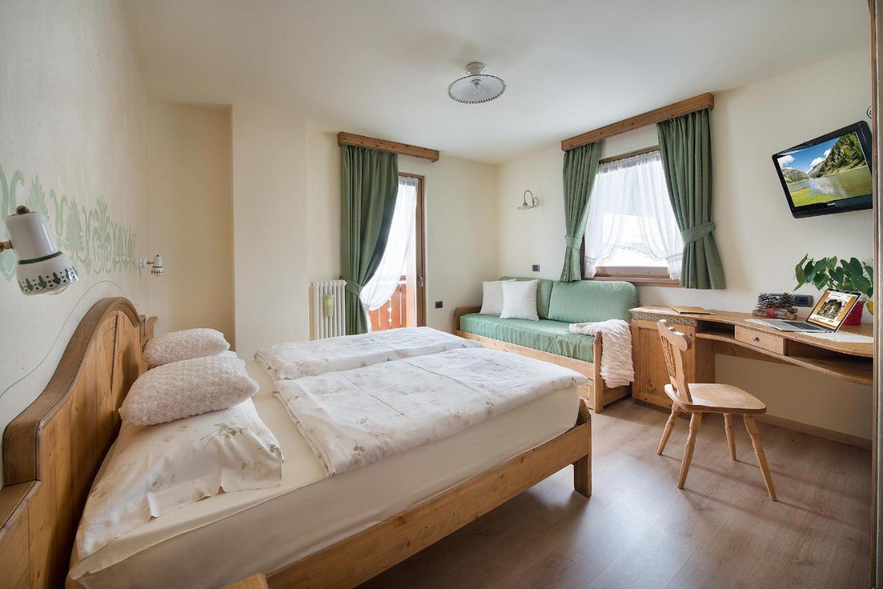 Hotel Costanza Mountain Holiday Livigno Bagian luar foto