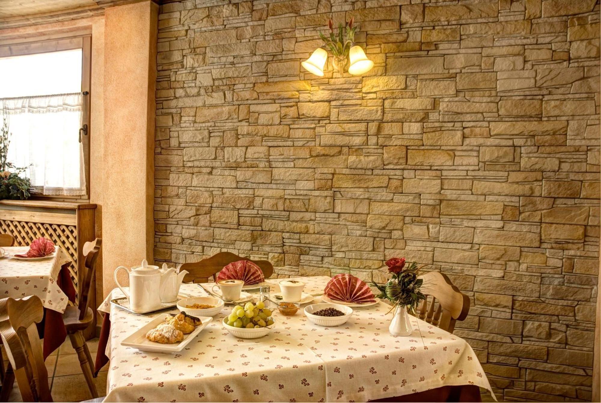 Hotel Costanza Mountain Holiday Livigno Bagian luar foto